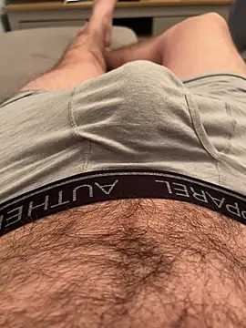 Snapshot of 22TT2295 chatting on March 14, 4:43 am 22TT2295 online show from March 14, 4:43 am