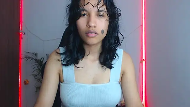 Snapshot of mari_heart chatting on December 2, 4:51 am mari heart online show from December 2, 4:51 am