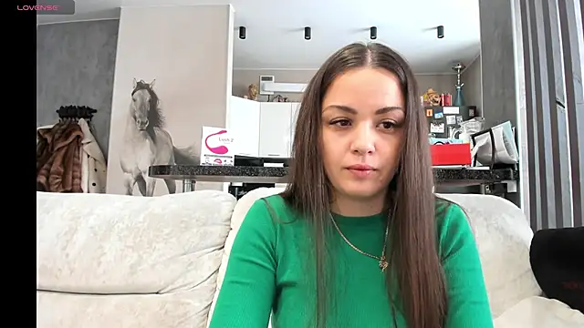Snapshot of Mia___murrr chatting on March 5, 4:02 am Mia   murrr online show from March 5, 4:02 am