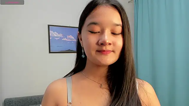 Snapshot of Maekko chatting on October 8, 6:49 pm Maekko online show from October 8, 6:49 pm