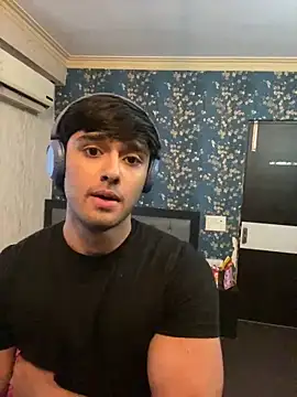 Snapshot of sunny49477 chatting on January 6, 9:52 am sunny49477 online show from January 6, 9:52 am