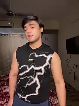 Snapshot of sunny49477 chatting on October 19, 1:06 am sunny49477 online show from October 19, 1:06 am