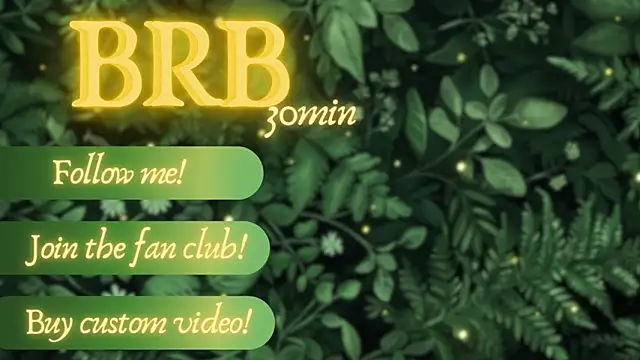 TrickyKitsune online show from January 26, 3:47 pm