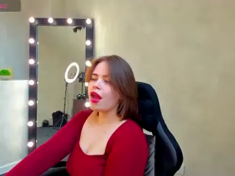 EricaElliott online show from March 12, 9:23 am