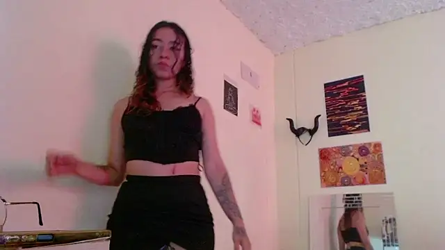 Snapshot of Maam_Ine chatting on October 6, 7:11 pm Maam Ine online show from October 6, 7:11 pm