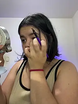 pretty angela1 online show from December 26, 1:32 pm