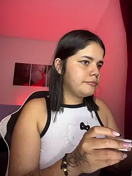 pretty angela1 online show from November 24, 5:40 am