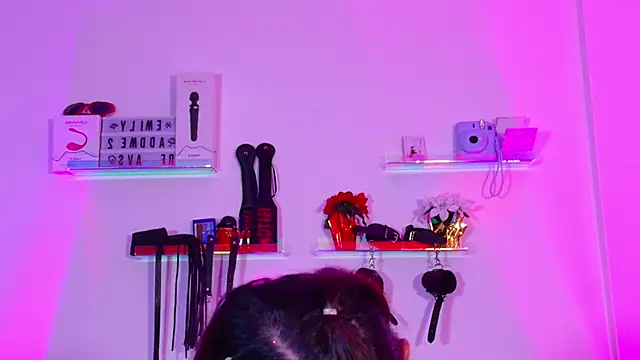 EmiF26 online show from November 21, 10:19 pm