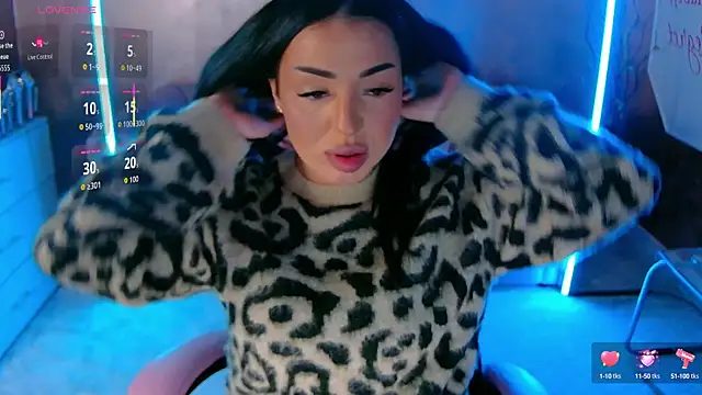 Snapshot of evanew_ chatting on October 21, 4:30 pm evanew online show from October 21, 4:30 pm