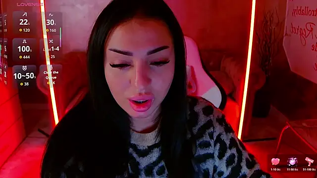 Snapshot of evanew_ chatting on December 14, 4:51 am evanew online show from December 14, 4:51 am