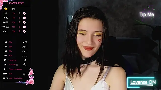 Snapshot of niki_cutes chatting on February 14, 12:19 am niki cutes online show from February 14, 12:19 am