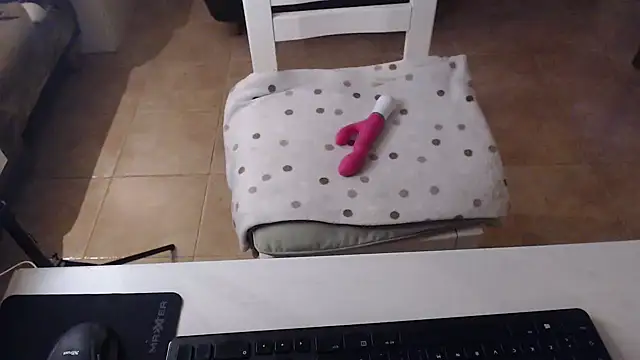 Snapshot of LasolitaAuri chatting on February 1, 5:58 pm LasolitaAuri online show from February 1, 5:58 pm