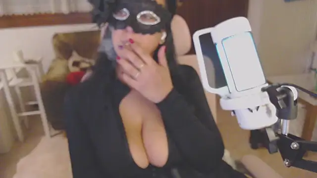 Snapshot of LasolitaAuri chatting on March 8, 9:51 pm LasolitaAuri online show from March 8, 9:51 pm