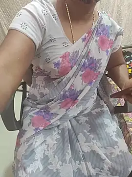 Snapshot of Tamil_roja69 chatting on July 15, 2:11 pm Tamil roja69 online show from July 15, 2:11 pm