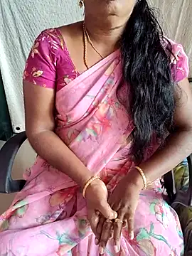 Snapshot of Tamil_roja69 chatting on August 2, 3:38 am Tamil roja69 online show from August 2, 3:38 am