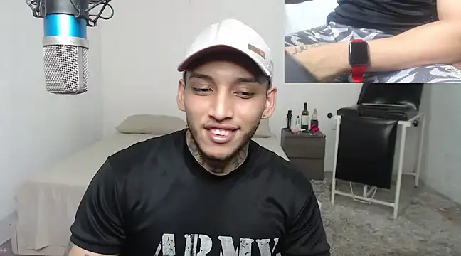 Snapshot of David_Adams2003 chatting on March 11, 6:19 pm David Adams2003 online show from March 11, 6:19 pm