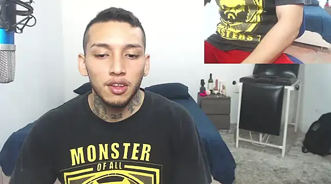 Snapshot of David_Adams2003 chatting on March 17, 2:23 pm David Adams2003 online show from March 17, 2:23 pm