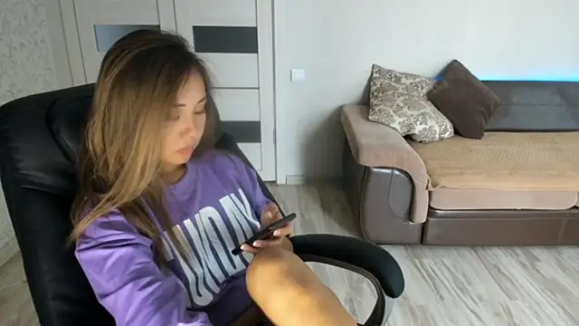 Snapshot of karishee chatting on December 1, 7:08 pm karishee online show from December 1, 7:08 pm