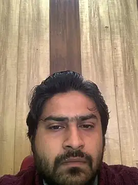 Snapshot of indihotguy chatting on January 13, 7:11 am indihotguy online show from January 13, 7:11 am