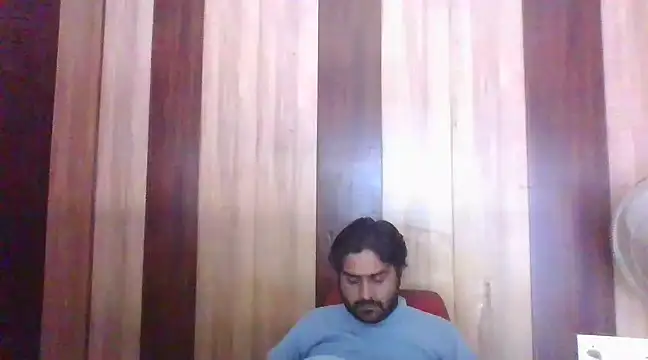 Snapshot of indihotguy chatting on January 14, 9:45 am indihotguy online show from January 14, 9:45 am