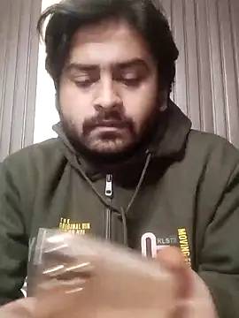 Snapshot of indihotguy chatting on January 17, 4:57 pm indihotguy online show from January 17, 4:57 pm