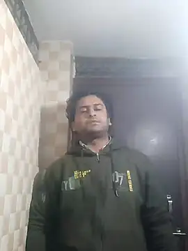 Snapshot of indihotguy chatting on February 10, 8:10 pm indihotguy online show from February 10, 8:10 pm