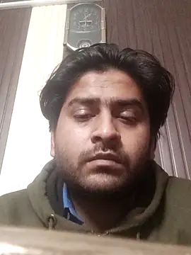 Snapshot of indihotguy chatting on February 19, 5:27 pm indihotguy online show from February 19, 5:27 pm