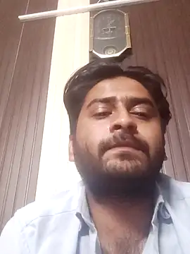 Snapshot of indihotguy chatting on March 9, 6:32 pm indihotguy online show from March 9, 6:32 pm