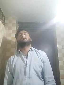 Snapshot of indihotguy chatting on March 10, 7:50 pm indihotguy online show from March 10, 7:50 pm