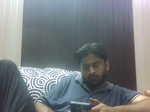 Snapshot of indihotguy chatting on October 9, 1:42 pm indihotguy online show from October 9, 1:42 pm