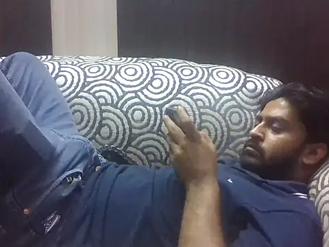 Snapshot of indihotguy chatting on October 15, 2:39 pm indihotguy online show from October 15, 2:39 pm