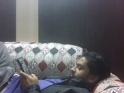 indihotguy online show from November 16, 1:49 pm