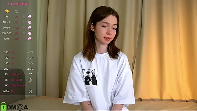 LittleOriana online show from February 26, 11:15 pm