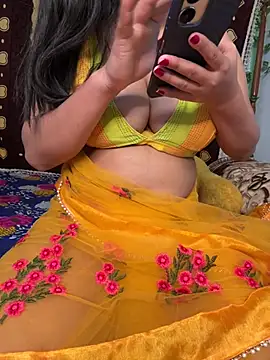 Snapshot of soumita chatting on February 5, 6:26 pm soumita online show from February 5, 6:26 pm