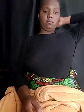 Snapshot of Queen-BD chatting on March 19, 12:04 am Queen-BD online show from March 19, 12:04 am