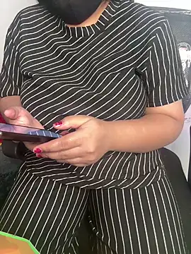 tanvihot2 online show from April 21, 4:01 pm