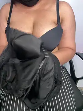 tanvihot2 online show from April 23, 4:09 pm