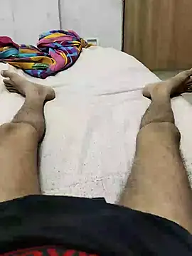 fakelove95 online show from March 4, 1:59 pm