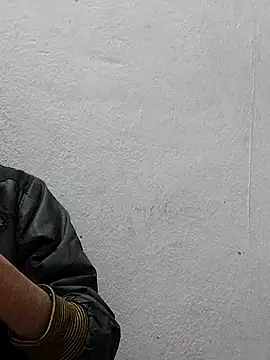 fakelove95 online show from March 5, 6:34 pm