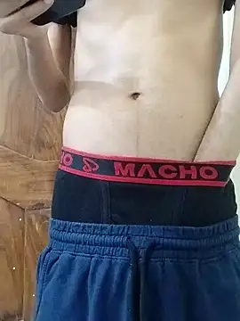 fakelove95 online show from March 9, 7:05 pm