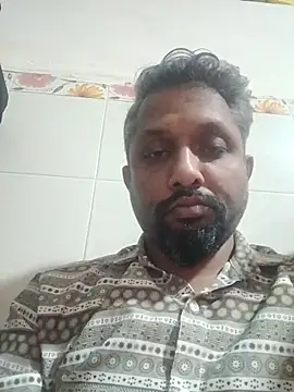 Snapshot of carria_homes chatting on July 15, 6:29 am carria homes online show from July 15, 6:29 am