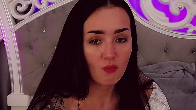 KimKhallifa online show from January 29, 10:37 am