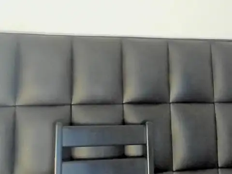 benjamincol online show from April 21, 6:55 pm