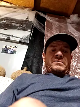 Snapshot of Playboy40 chatting on October 14, 5:08 am Playboy40 online show from October 14, 5:08 am