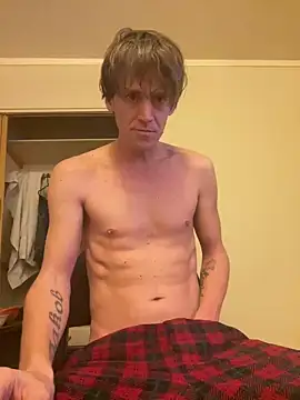 Snapshot of 87Mac87 chatting on December 27, 6:14 am 87Mac87 online show from December 27, 6:14 am