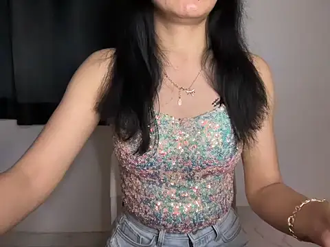 roseofvenom online show from February 3, 5:03 pm