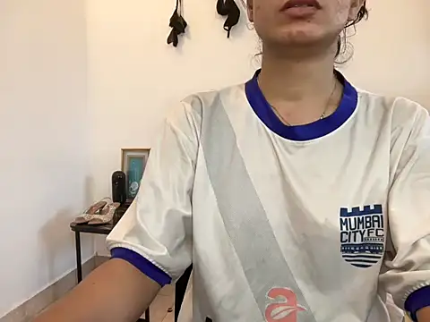 roseofvenom online show from February 14, 1:56 am