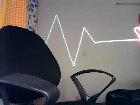 roseofvenom online show from February 21, 9:11 pm