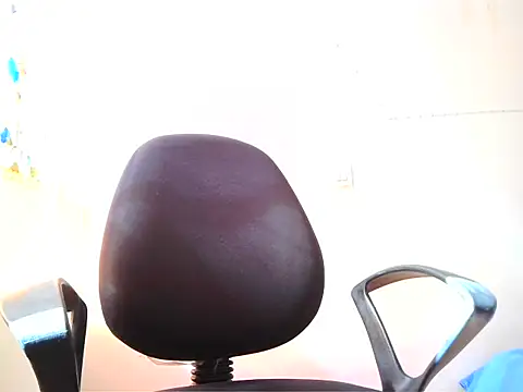 roseofvenom online show from March 5, 9:38 am