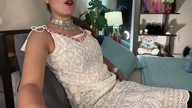 roseofvenom online show from September 30, 5:18 pm